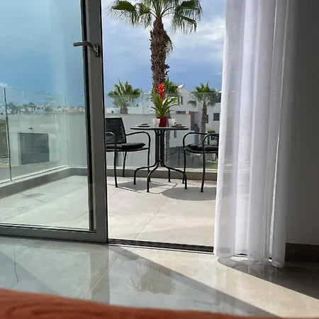 Casa Mordi Villa Villamartin (Valencia)